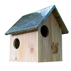 Wooden Squirrel Nest Box with Metal Roof