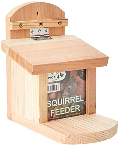 Wildlife World Wooden Squirrel Feeder